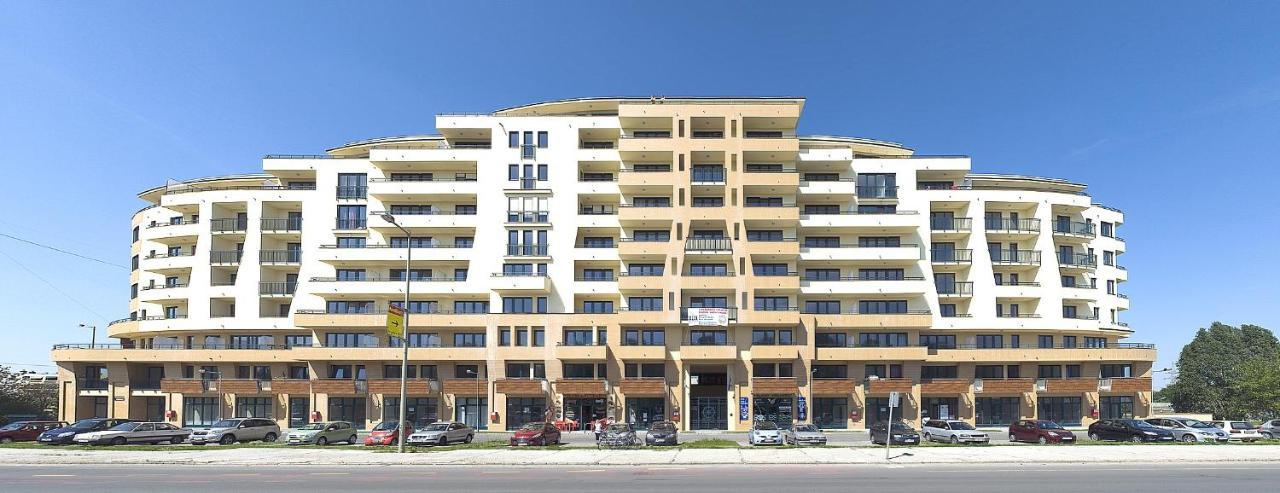 Tisza Palota Apartmanok Σέγκεντ Εξωτερικό φωτογραφία