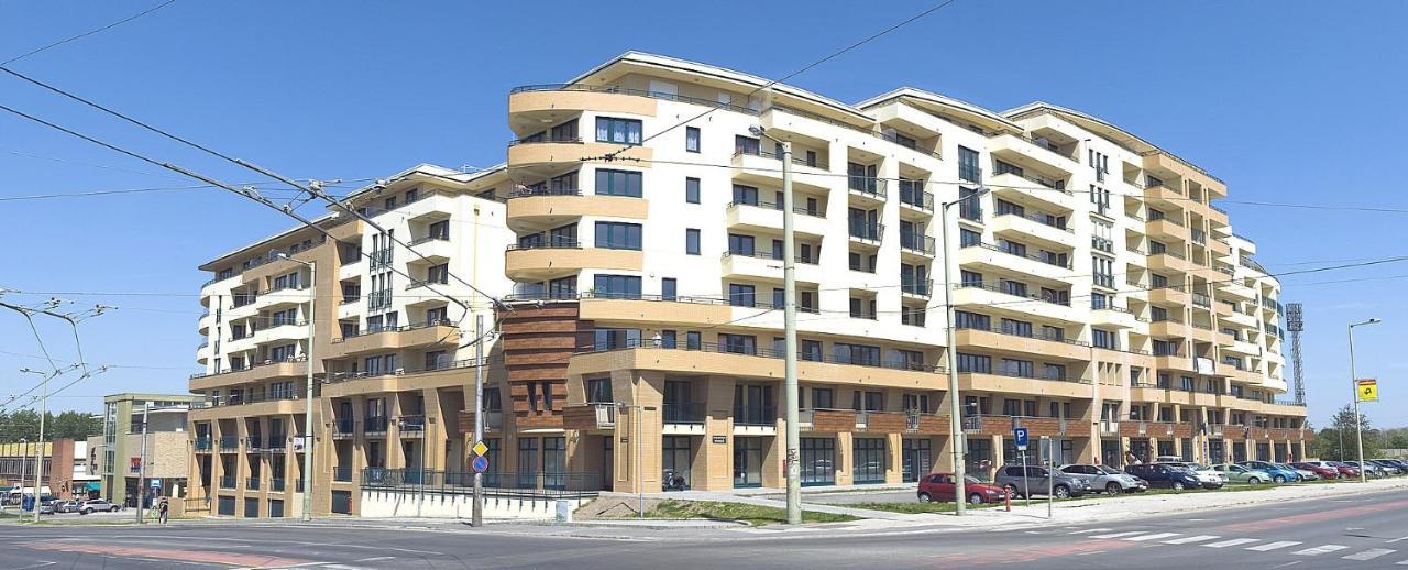 Tisza Palota Apartmanok Σέγκεντ Εξωτερικό φωτογραφία