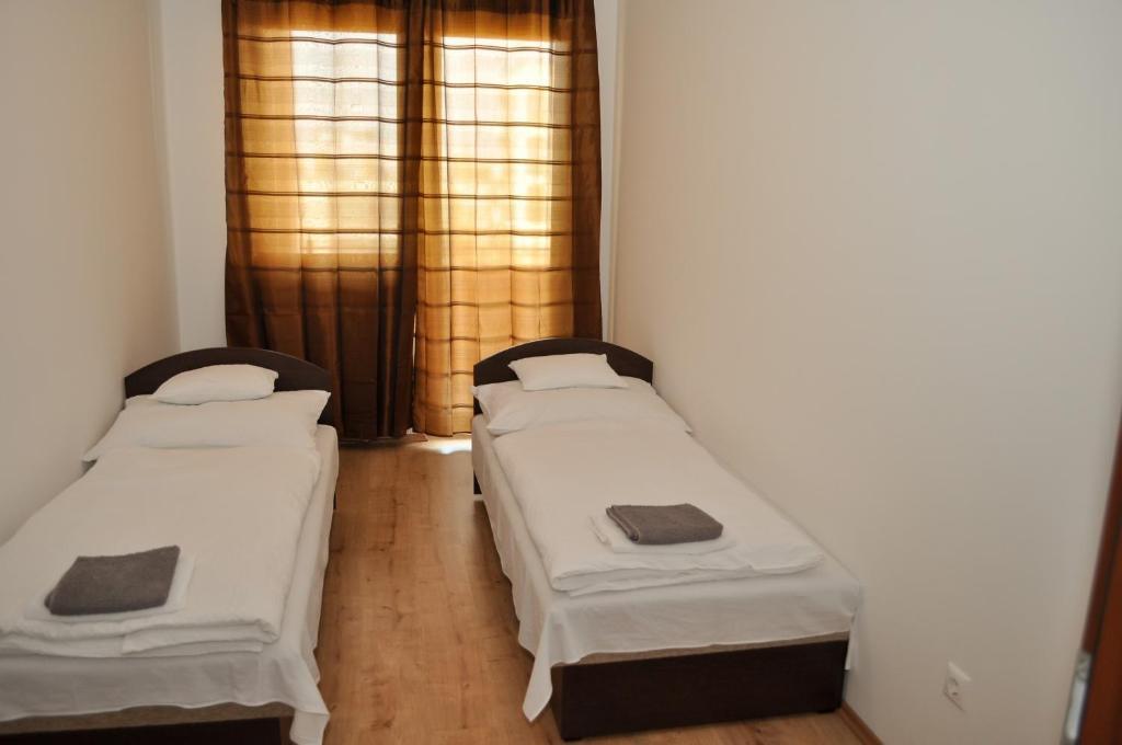 Tisza Palota Apartmanok Σέγκεντ Δωμάτιο φωτογραφία