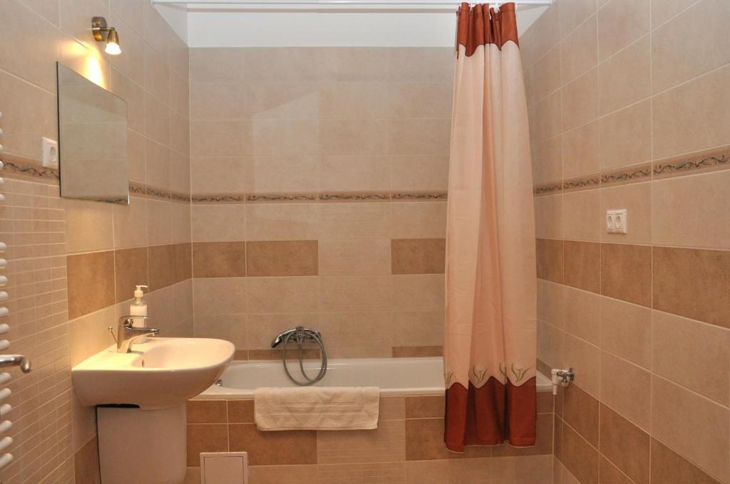 Tisza Palota Apartmanok Σέγκεντ Δωμάτιο φωτογραφία