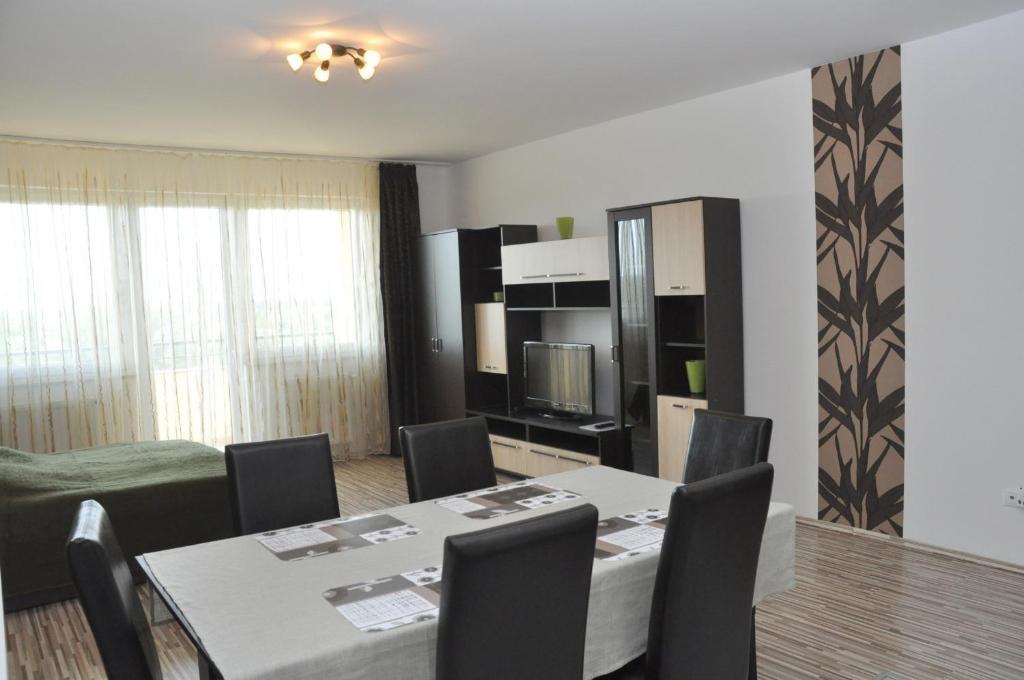 Tisza Palota Apartmanok Σέγκεντ Δωμάτιο φωτογραφία