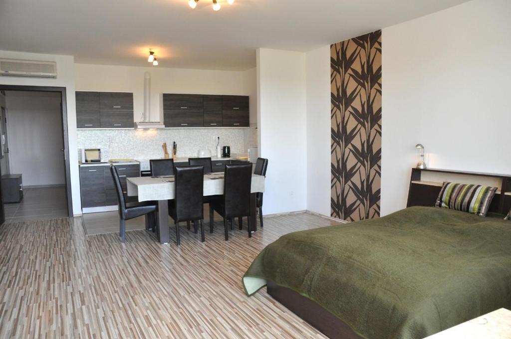 Tisza Palota Apartmanok Σέγκεντ Δωμάτιο φωτογραφία