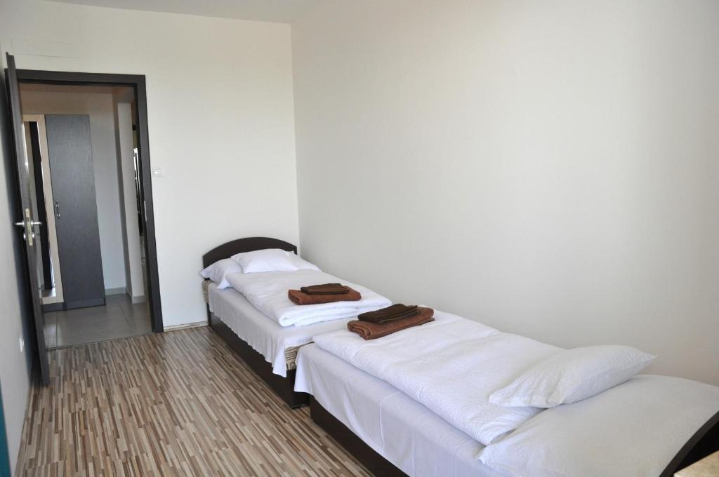 Tisza Palota Apartmanok Σέγκεντ Δωμάτιο φωτογραφία