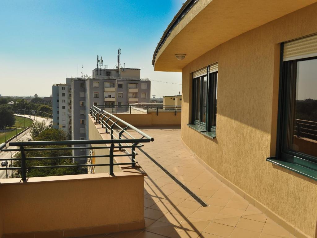 Tisza Palota Apartmanok Σέγκεντ Δωμάτιο φωτογραφία