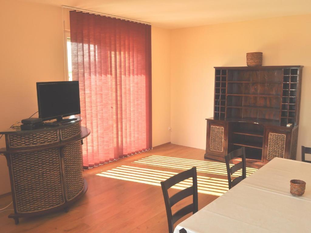Tisza Palota Apartmanok Σέγκεντ Δωμάτιο φωτογραφία